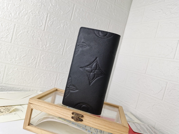 LVコピーウォレット背面デザイン